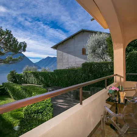 Sleeps 3 * Sala Comacina